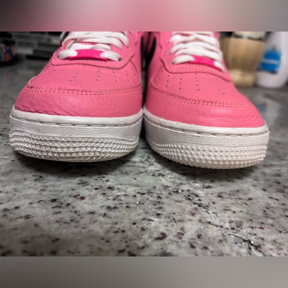 Mens Nike Air Force 1 Low 07 Pink Gaze and Black Low-Top Sneakers size 8.5/w10 - Picture 7 of 11